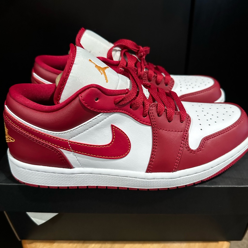 Air Jordan 1 Low